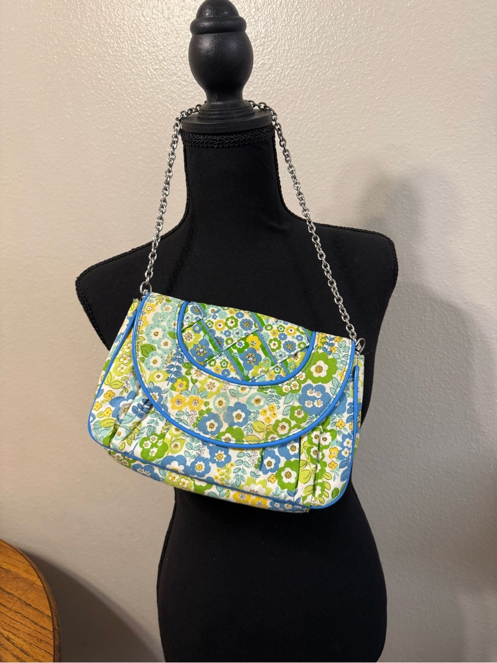 Nwot vers Bradley small shoulder bag fall autum season